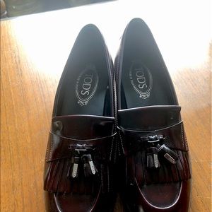 Tods burgundy loafers brand new size 9